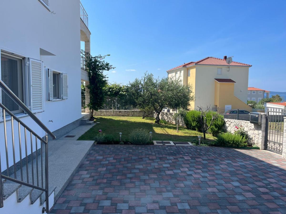 Apartmani Emil Trogir Exterior foto